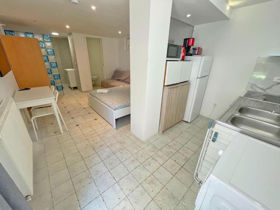 Villa 4 Appartements - Proche Centre カーニュ・シュル・メール エクステリア 写真